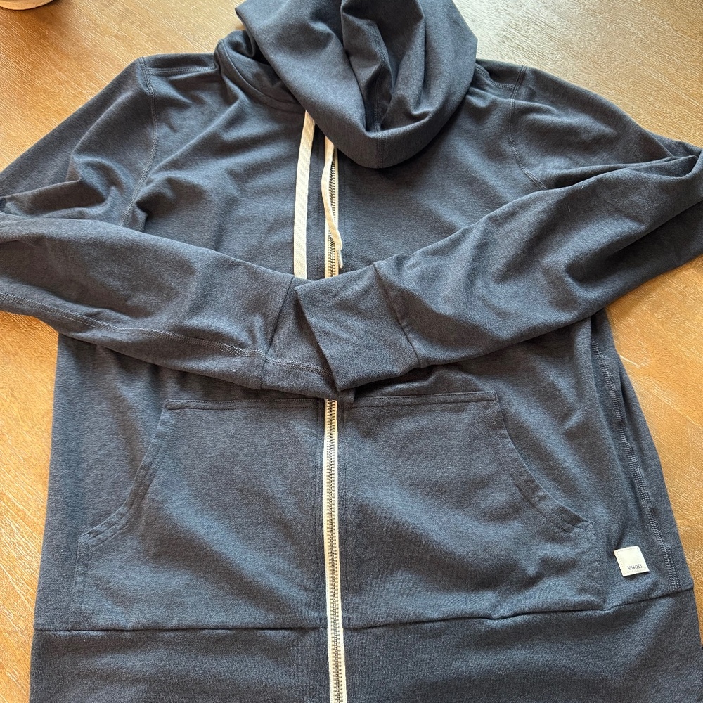VUORI women’s Halo 2.0 Zip Hoodie